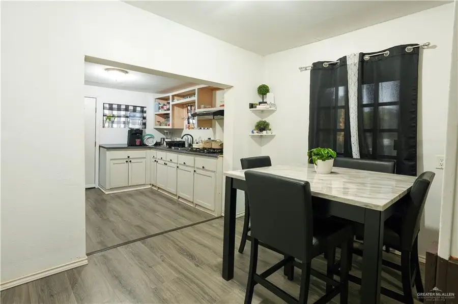 329 N 21st Street, McAllen, TX 78501 - #3