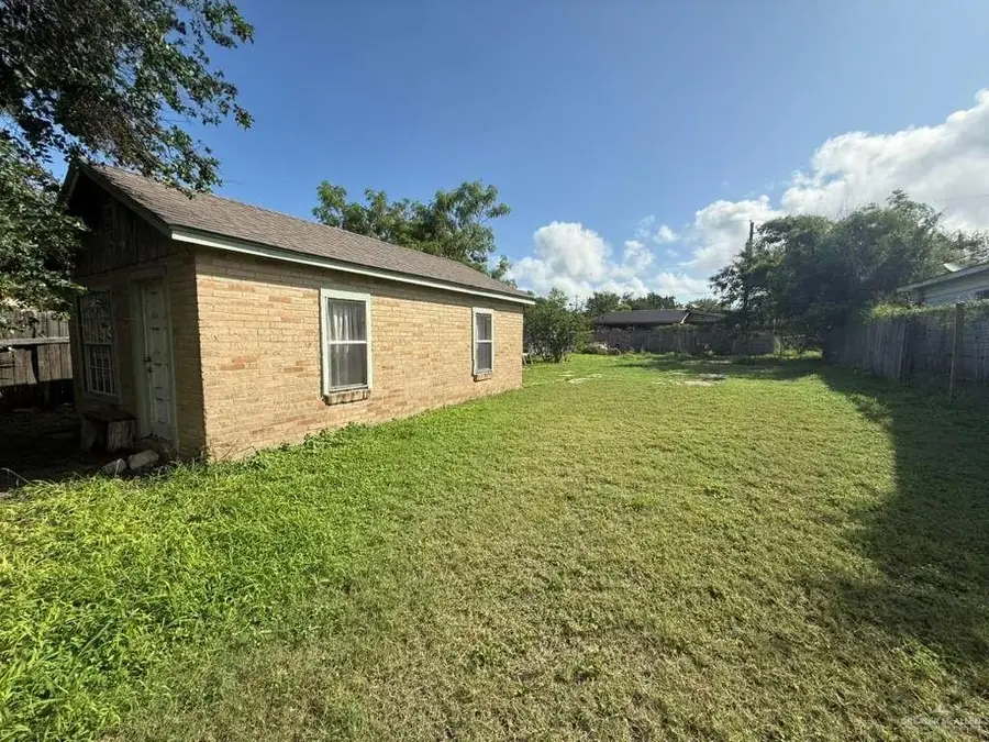 2035 E Harrison Street, Brownsville, TX 78520 - #2