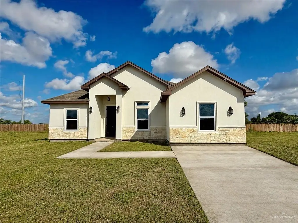 224 Sauvignon Avenue, Fremont, OH 45678 - #1
