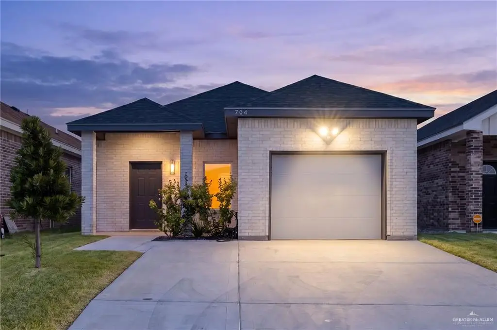 704 W 25th Street, Mission, TX 78572 - #1