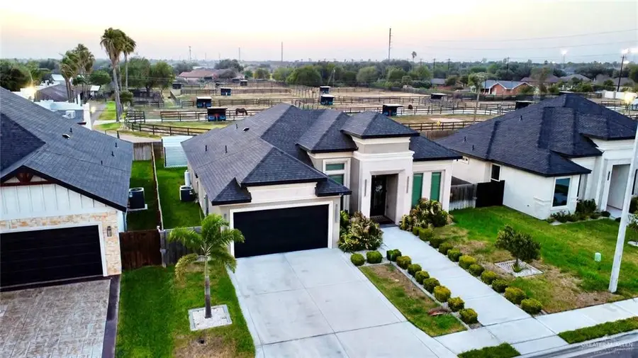 3009 Silver Oak Avenue, Mission, TX 78574 - #3