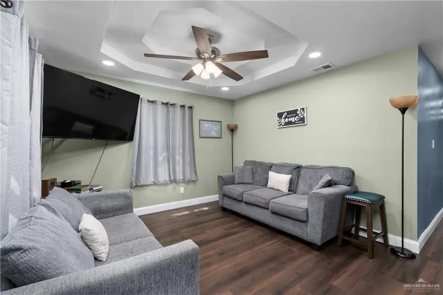 206 W Salazar Street, San Juan, TX 78589 - #2