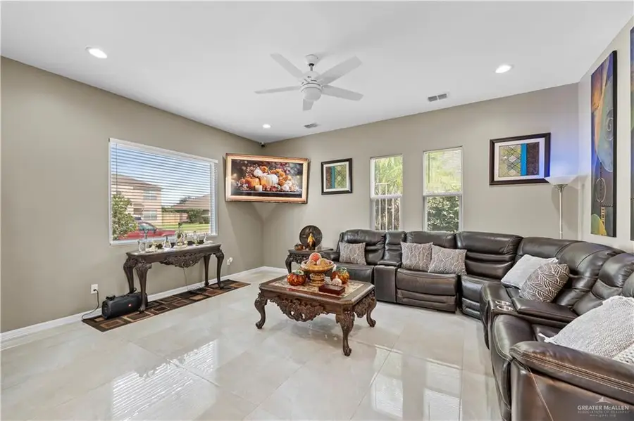 3014 Copper Avenue, Mission, TX 78574 - #2