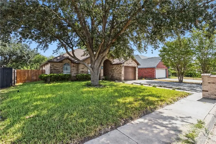210 W 18th Street, San Juan, TX 78589 - #2