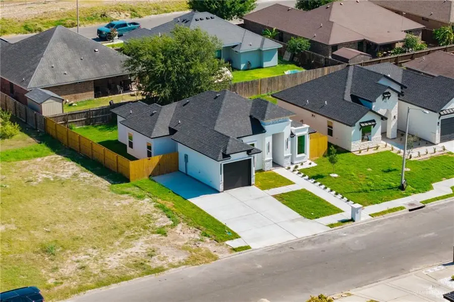 1703 W Hayes Avenue, Alton, TX 78573 - #3