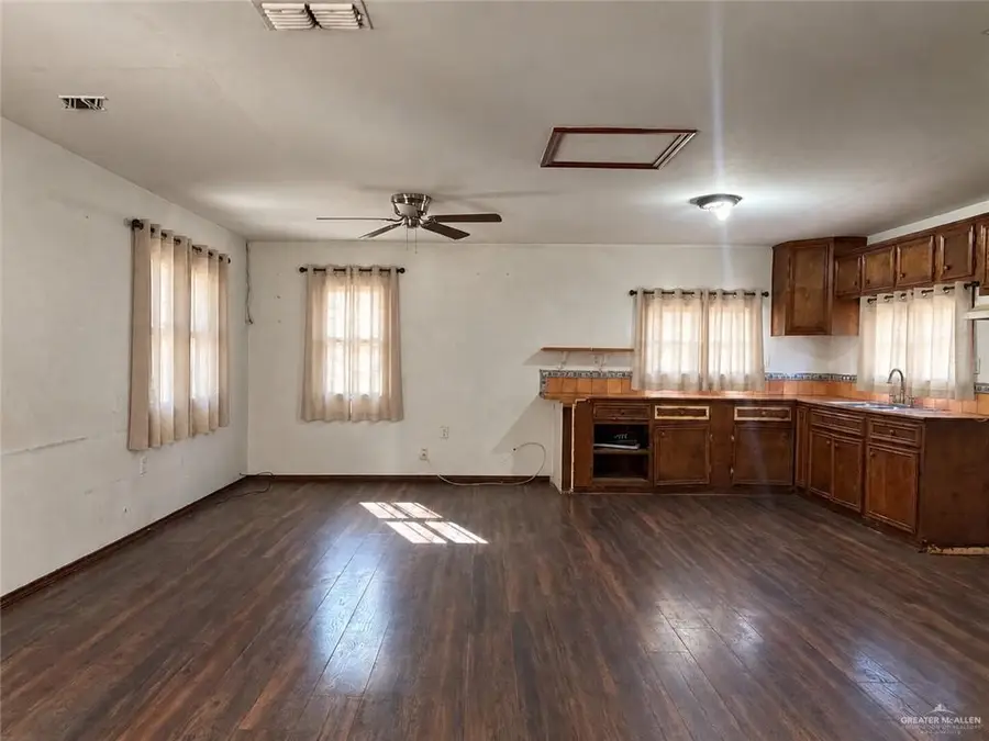 1400 Paseo Del Sol Street, Alamo, TX 78516 - #3