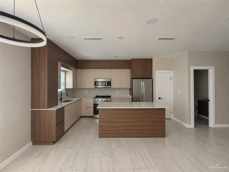 2224 Corales Street, Mission, TX 78573 - #3