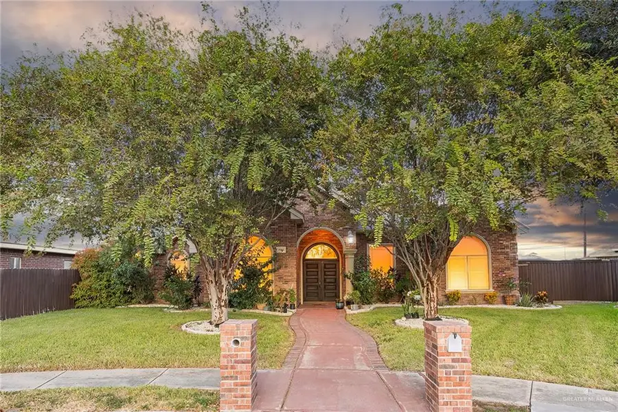 4802 N 29th Lane, McAllen, TX 78504 - #3