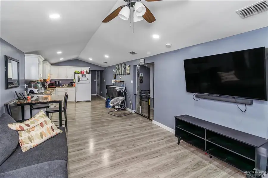 603 E Samano Street, Edinburg, TX 78539 - #2