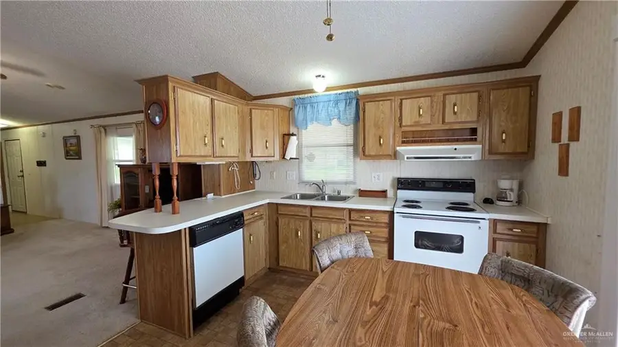 2002 Green Gate Circle N, Palmview, TX 78572 - #2