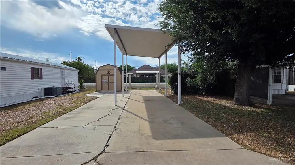 2524 Bobolink Circle W, Palmview, TX 78572 - #1