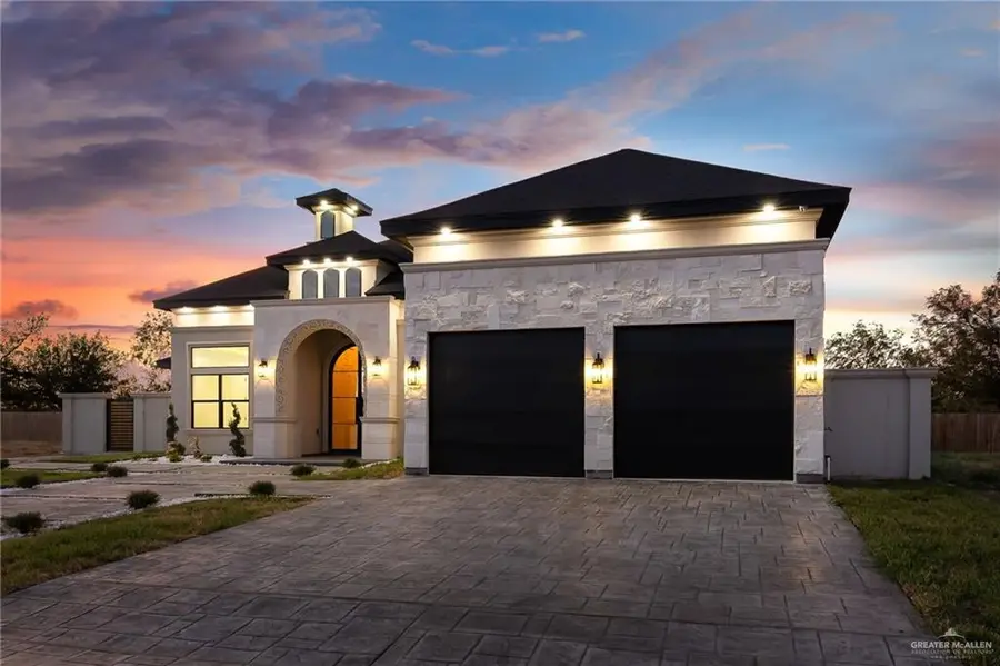 1115 Post Oak Street, Mission, TX 78572 - #3