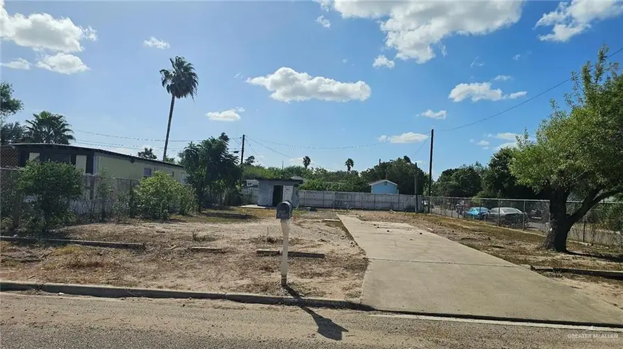 409 Apollo Drive E, Donna, TX 78537 - #2