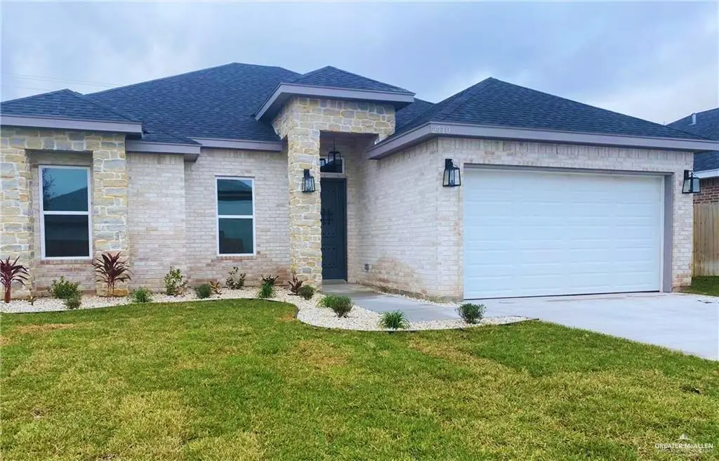 2710 E Bella Vista Avenue, Palmhurst, TX 78573 - #1