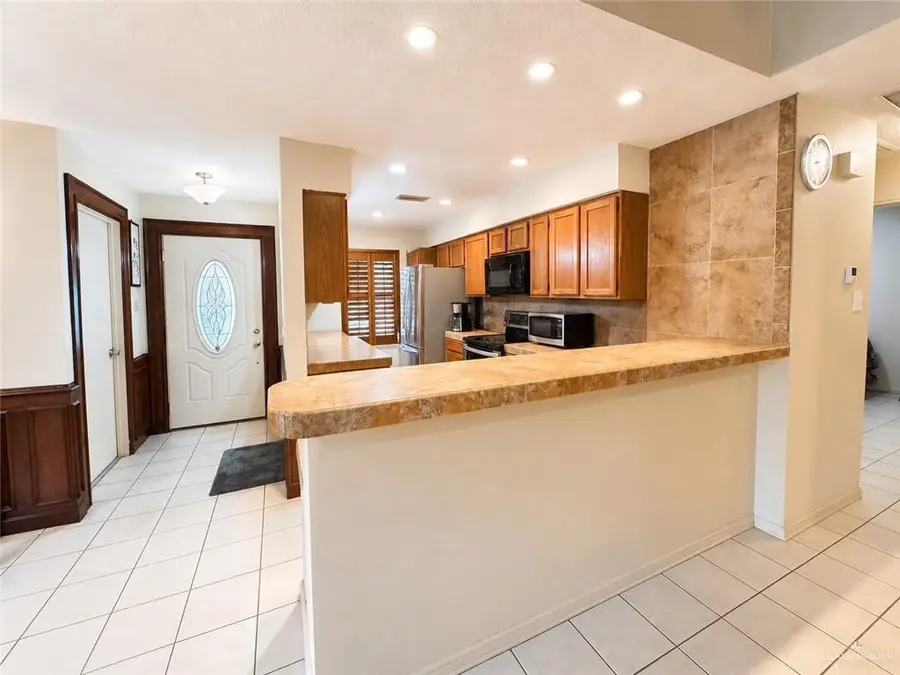 4010 Carnation Circle, McAllen, TX 78501 - #3