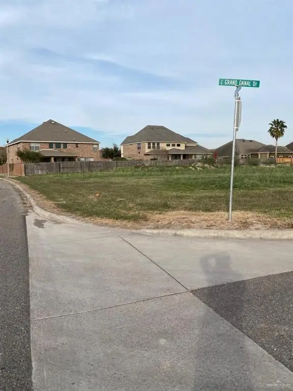 2801 Grand Canal Drive, Mission, TX 78572 - #2