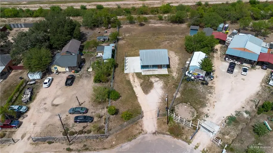 904 Apache Circle N, Donna, TX 78537 - #2