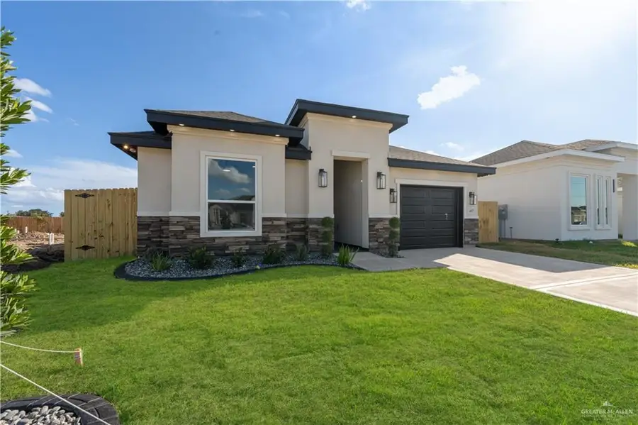 437 Sandy Road, Donna, TX 78537 - #3