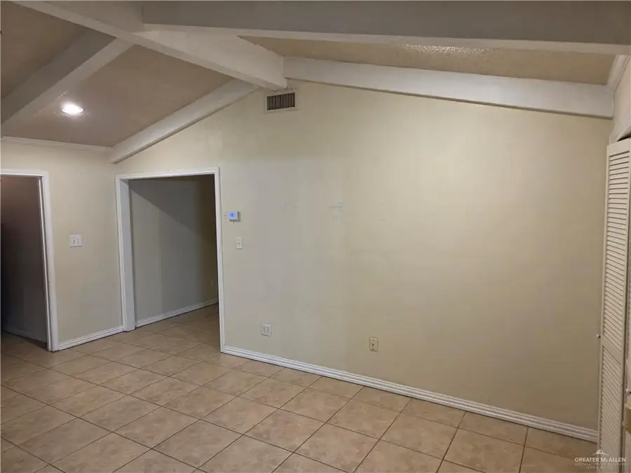 2712 W Fern Avenue, McAllen, TX 78501 - #3