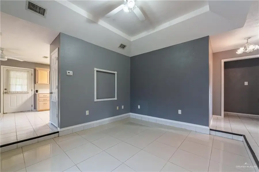 1217 El Presidente Avenue, San Juan, TX 78589 - #3