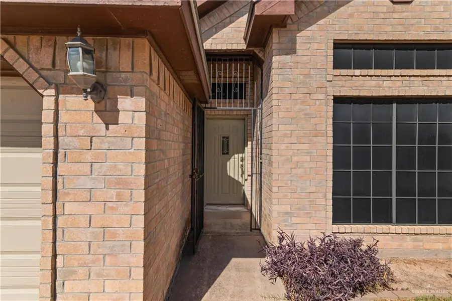 2002 King Road, San Juan, TX 78589 - #3