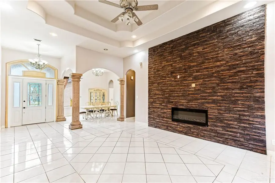 2605 E 28th Street, Mission, TX 78574 - #3