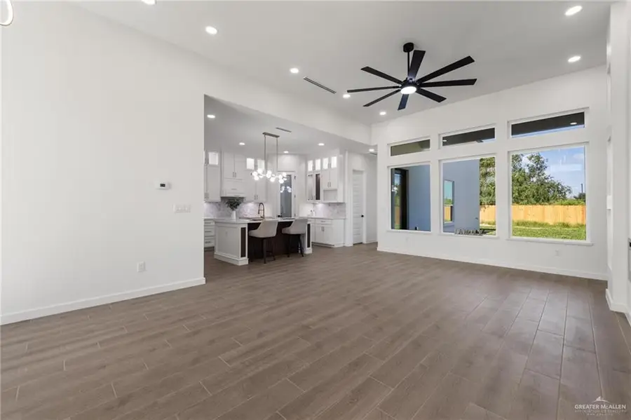 505 Freedom Way, Weslaco, TX 78596 - #3
