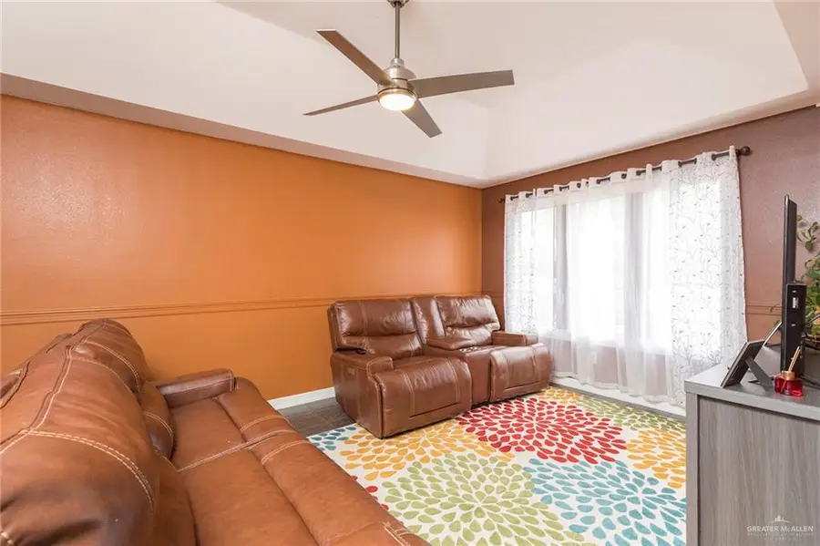 4201 N Palm Drive, Pharr, TX 78577 - #3