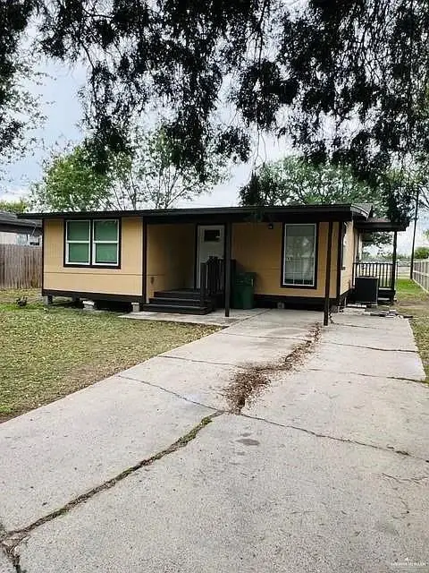 837 S 13th Street, Alamo, TX 78516