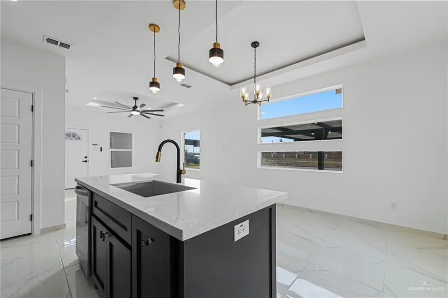 602 Buccaneer Drive, Hidalgo, TX 78557 - #2