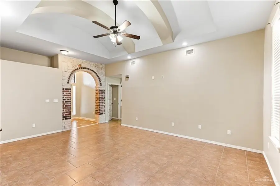 1811 E 2nd Street, Weslaco, TX 78596 - #3