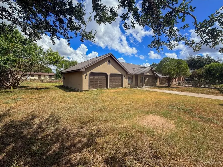 612 Santa Anna Street, Weslaco, TX 78596 - #2