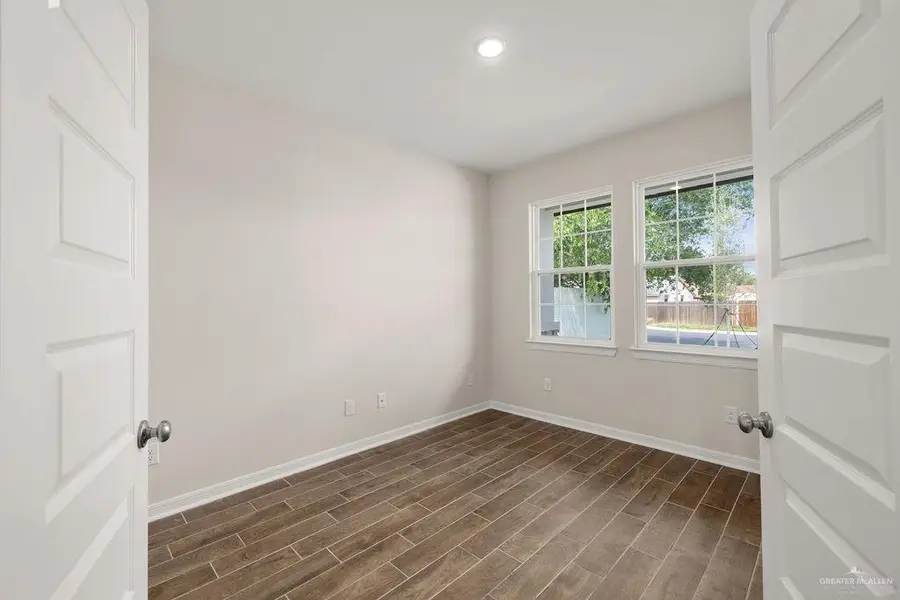 2615 N 40th Street, McAllen, TX 78501 - #2