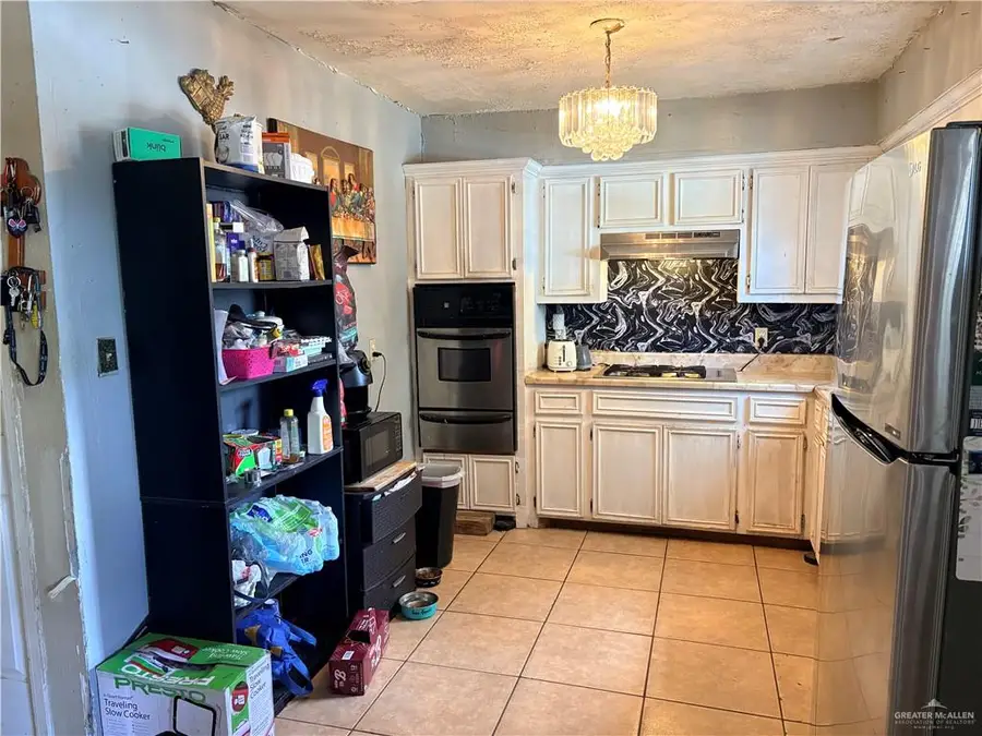 1201 W 24th Place, Mission, TX 78574 - #3