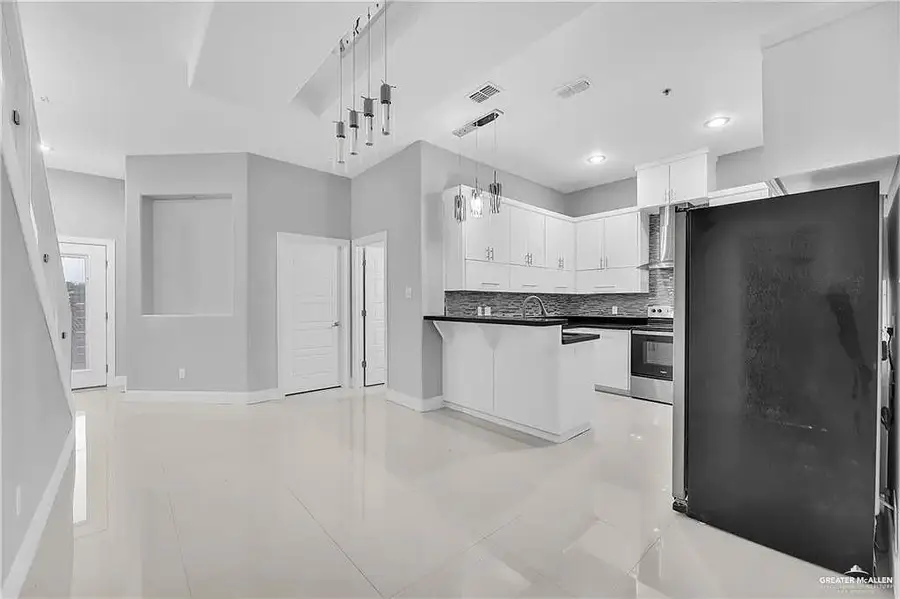3016 S L Street #1, McAllen, TX 78503 - #3