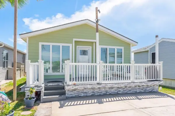 110 Abalone Circle, Port Isabel, TX 78578