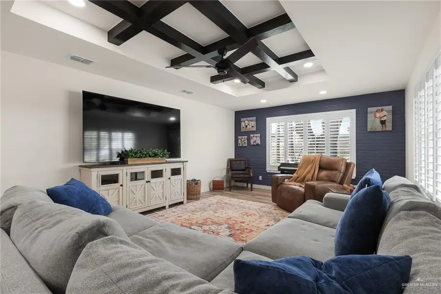 112 W 14th Street, San Juan, TX 78589 - #3