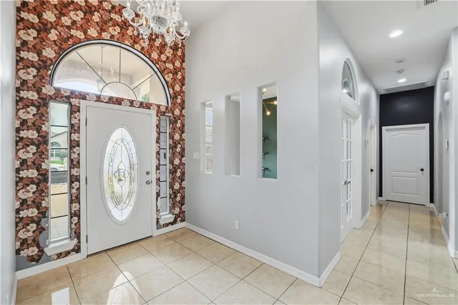 803 Grosbeak Avenue, Pharr, TX 78577 - #3