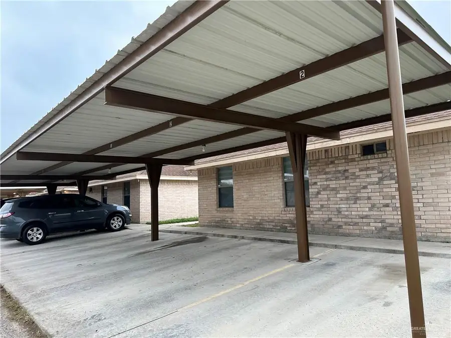 1001 Cedarwood Drive, Rio Grande City, TX 78582 - #2