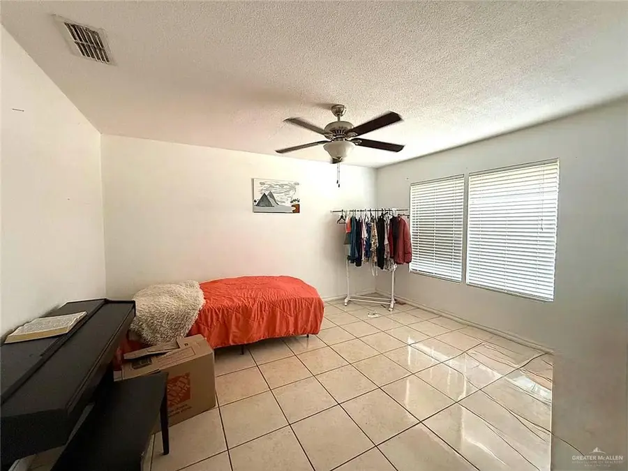 501 W Tamarack Avenue, McAllen, TX 78501 - #2
