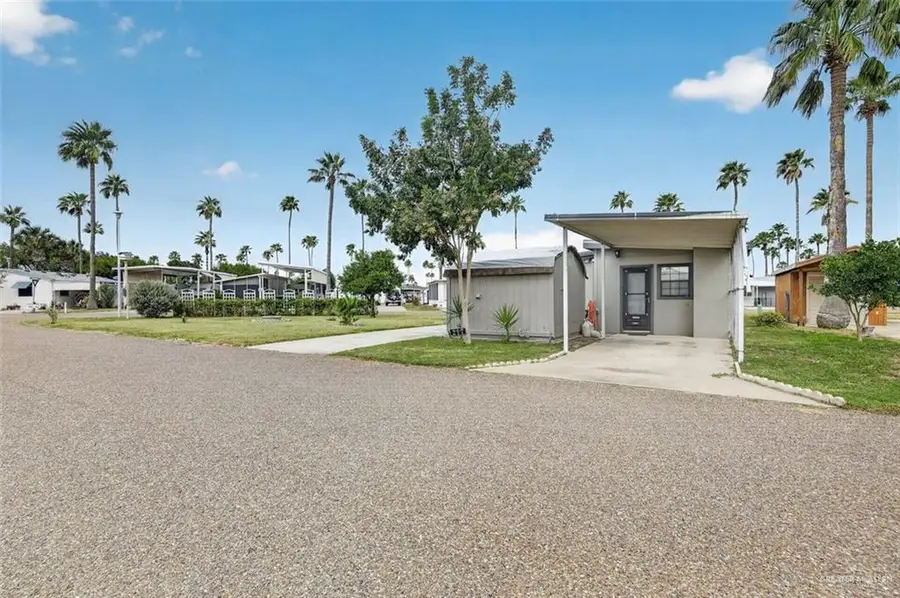 2217 Bobolink Circle W, Palmview, TX 78572 - #3