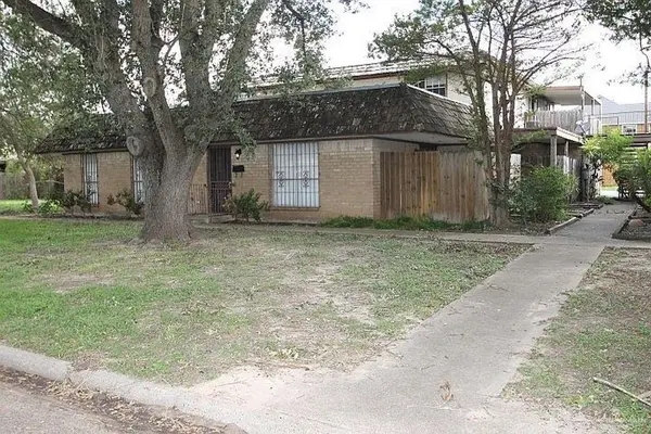1112C Valley View #C, Weslaco, TX 78596