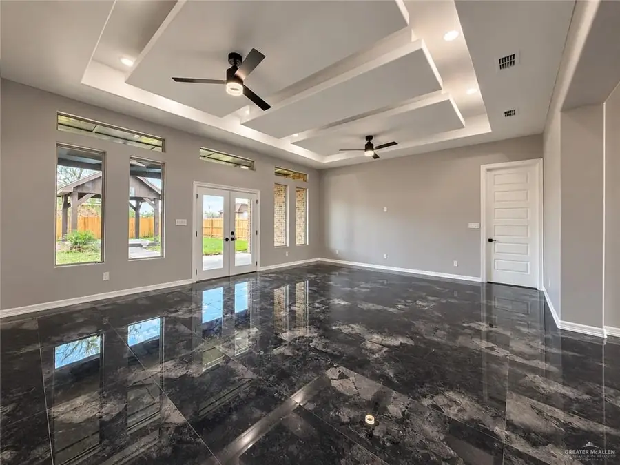 708 E Redwood Street, Pharr, TX 78577 - #3