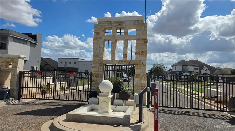 502 Violet Bugambilia Avenue, Pharr, TX 78577 - #2
