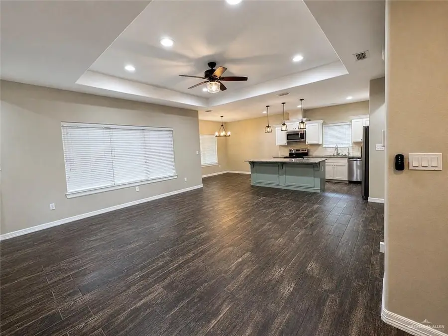 2508 E Bella Vista Avenue, Alton, TX 78573 - #3