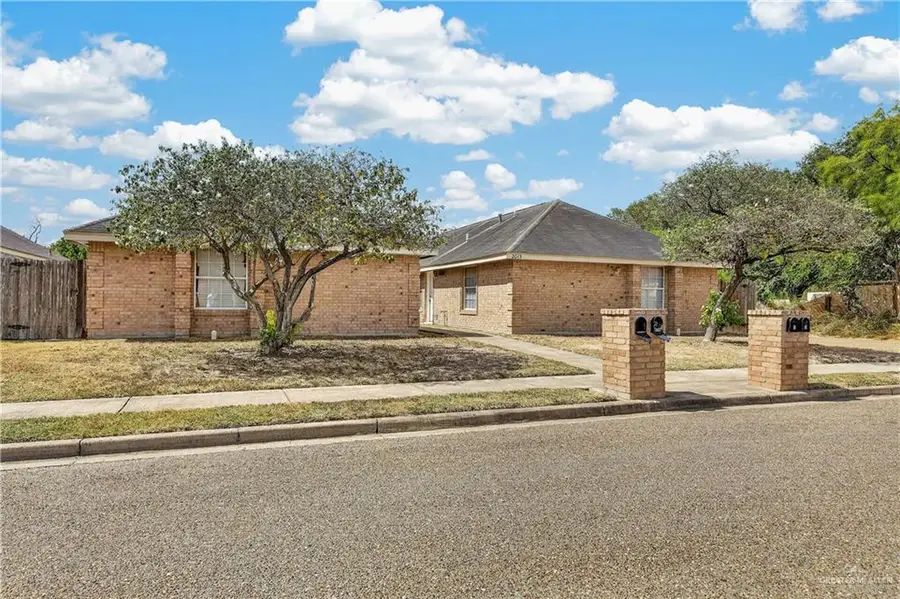 2013 N El Mundo Drive, Edinburg, TX 78541 - #2