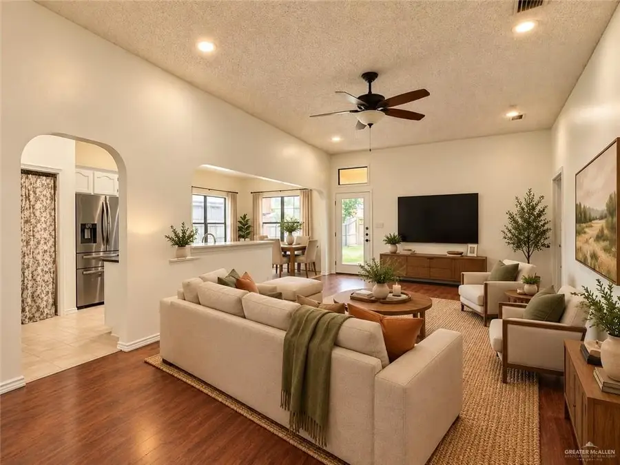 2410 E 28th Street, Mission, TX 78574 - #3