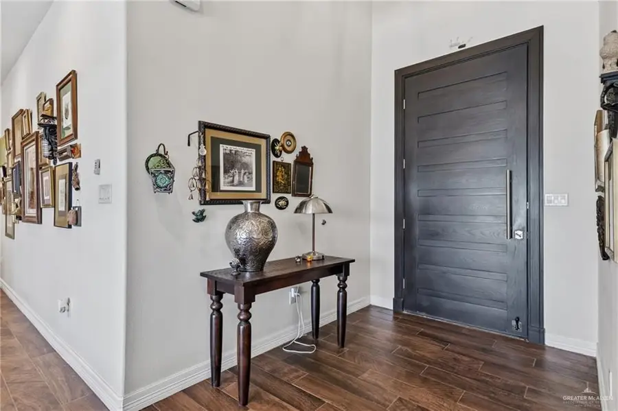 2106 Thacker Lane, Harlingen, TX 78552 - #3