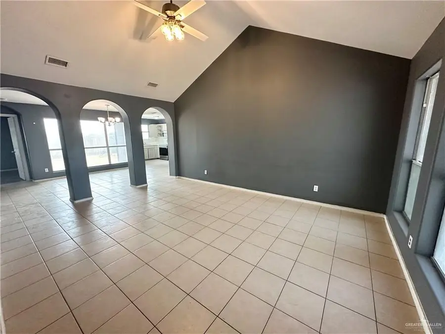 301 Alma Street, Alamo, TX 78516 - #2