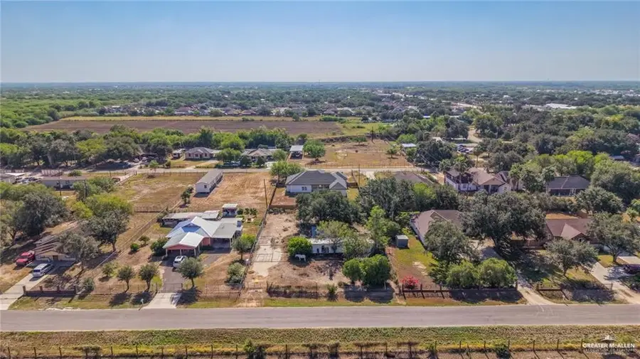 8606 N Doolittle Road, Edinburg, TX 78542 - #2